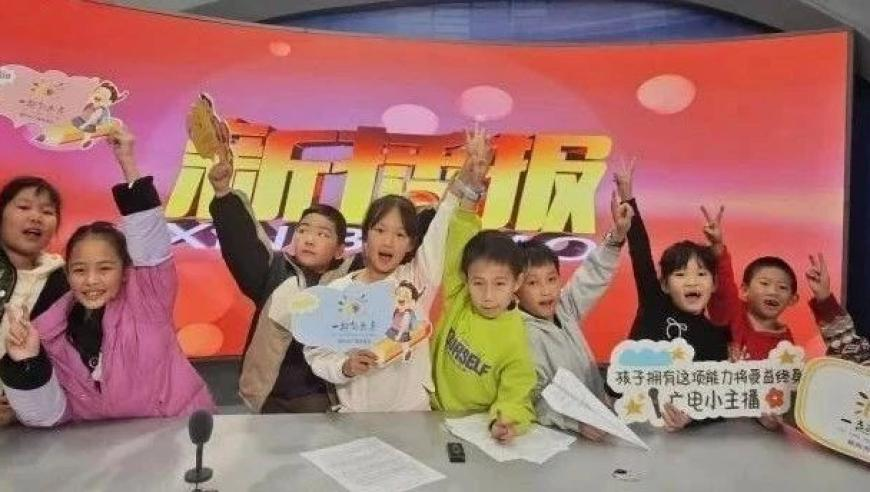 澳门近十五期的开奖结果,香港举行珠宝展 展示全球潮流珠宝,决策资料解释落实_试用版V7.63