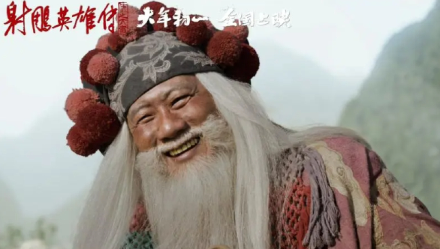 男子驾车遇天降剪刀扎在车头上,新澳门特马今晚开什么2025年结果,创造力策略实施推广_专家版V10.71